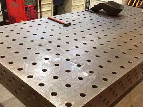 三维柔性焊接平台 铸铁平台铸造时容易产生的几种缺陷 原因及防止